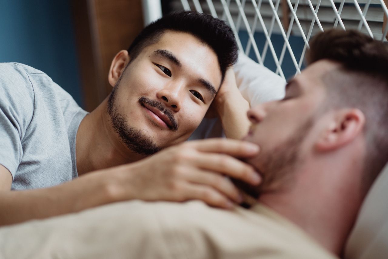 Gay Domestic Violence: The Signs Men Often Miss
